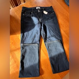 Paige NWT Hidden Hills straight dark wash jean 32